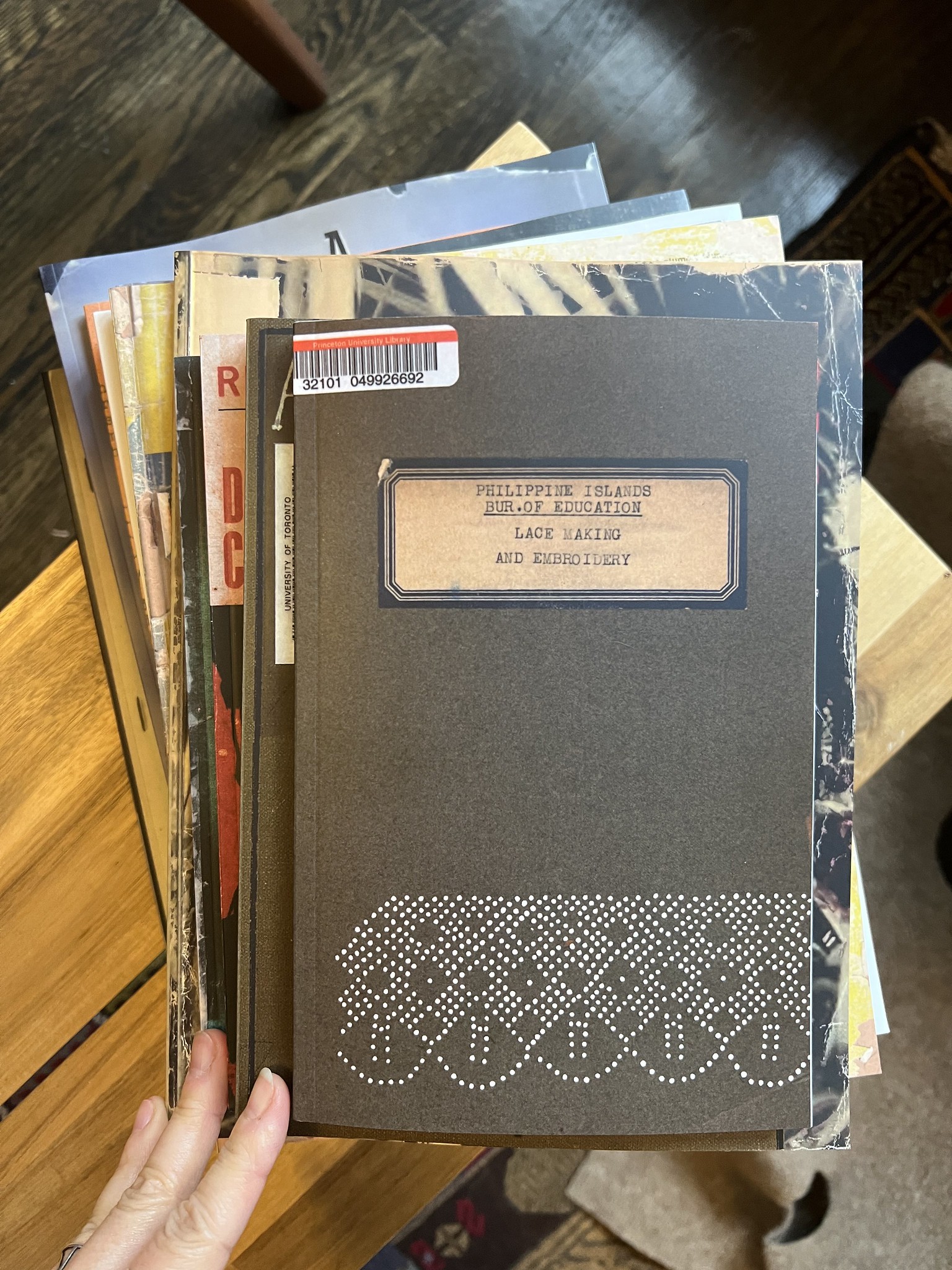 [READER COPIES] | Stephanie Syjuco